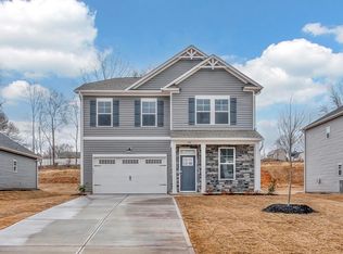 168 Hunter Ridge Dr, Boiling Springs, SC 29316