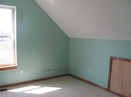 4th image of 6125 Amanda Dr
