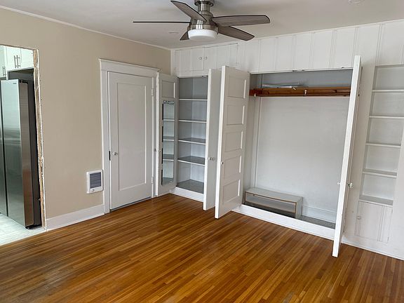 5th image of 223 24th St #225