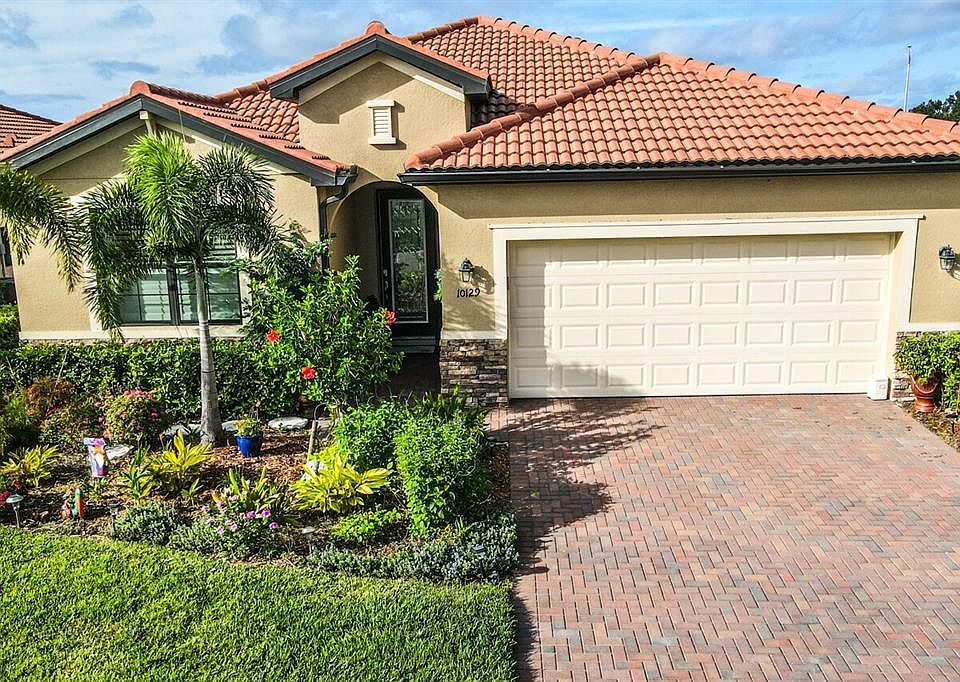 1st image of 10129 Colubrina Dr