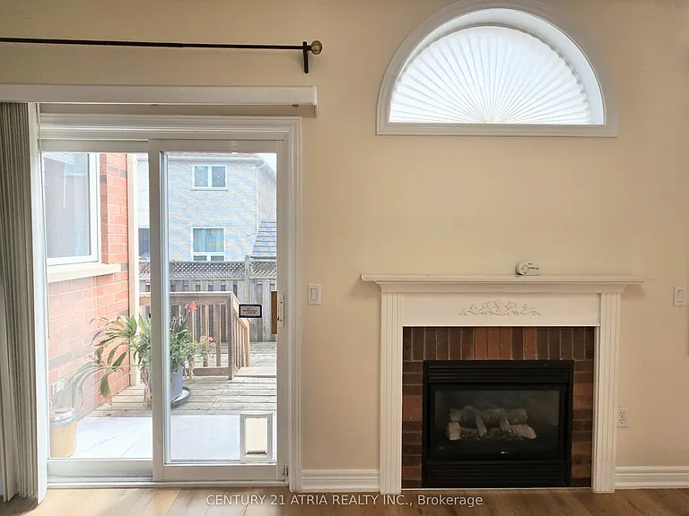 31 Cliveden Pl — Photo 18