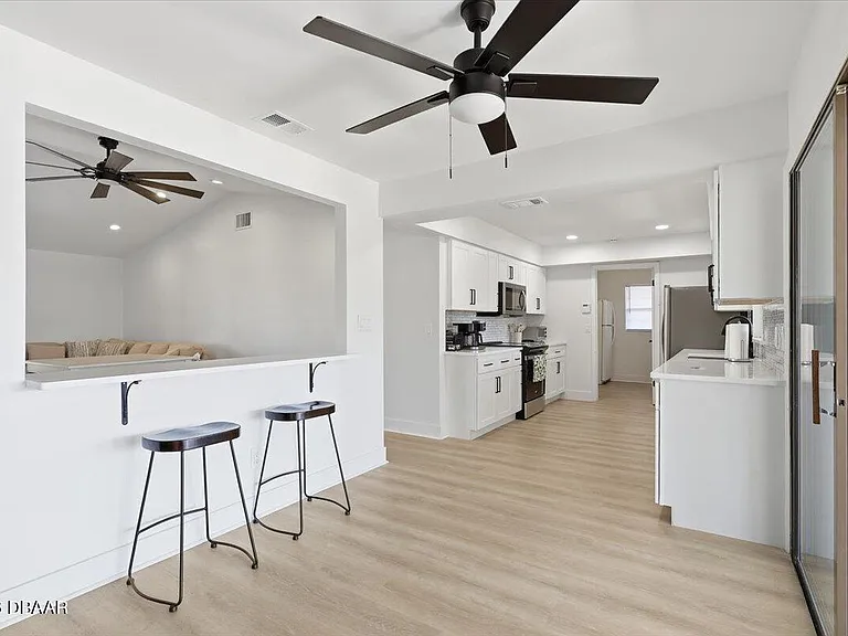 10 Flametree Ct — Photo 21