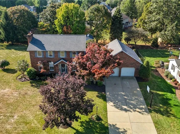 6394 Bayside St NW, Canton, OH 44718