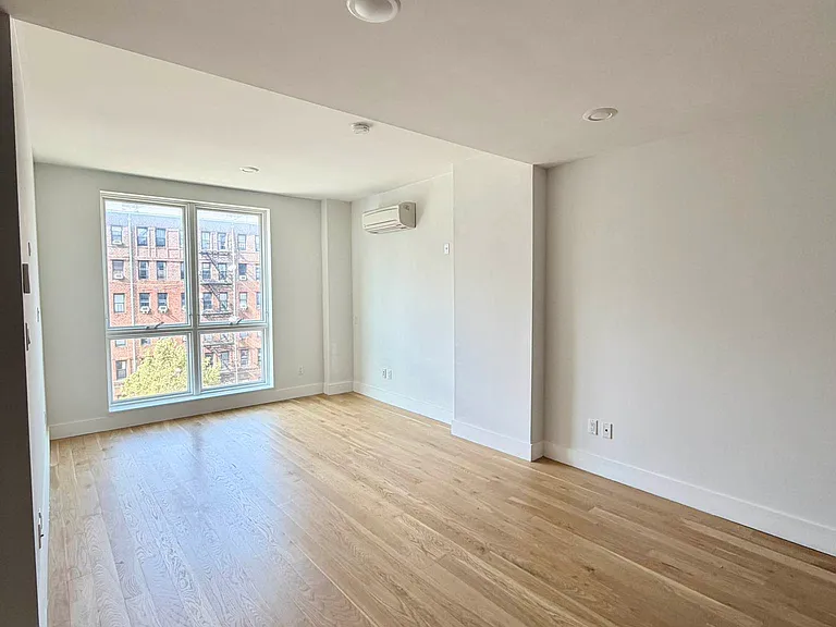 200 Linden Blvd #5G — Photo 5
