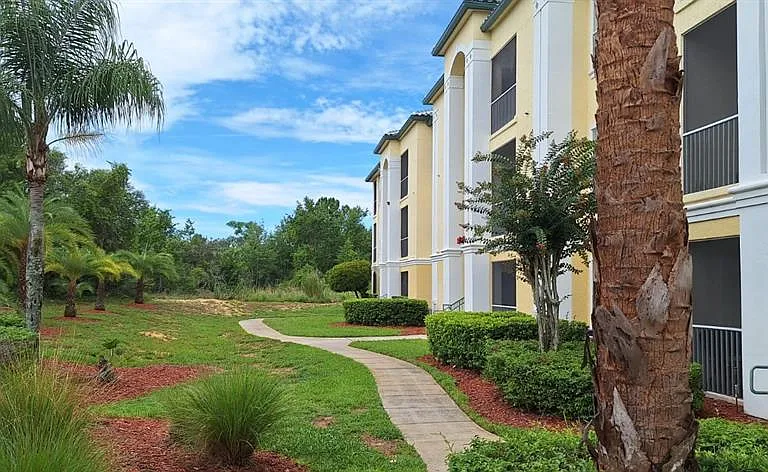 8927 Legacy Ct #201 — Photo 18