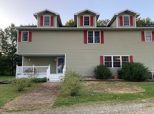 675 County Road 1400e, Gays, IL 61928