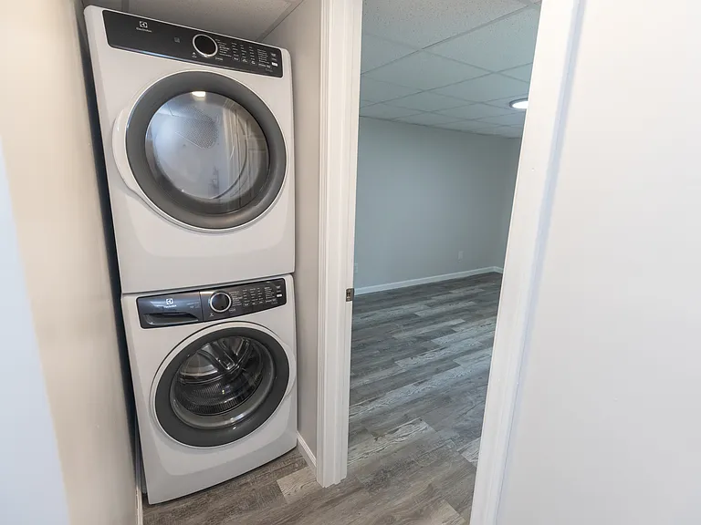 1606 Main Rd #C — Photo 10