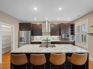 411 N Loudoun St UNIT 102, Winchester, VA 22601