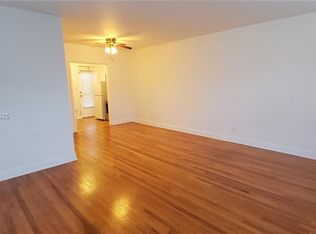 535 74th St #10, Miami Beach, FL 33141