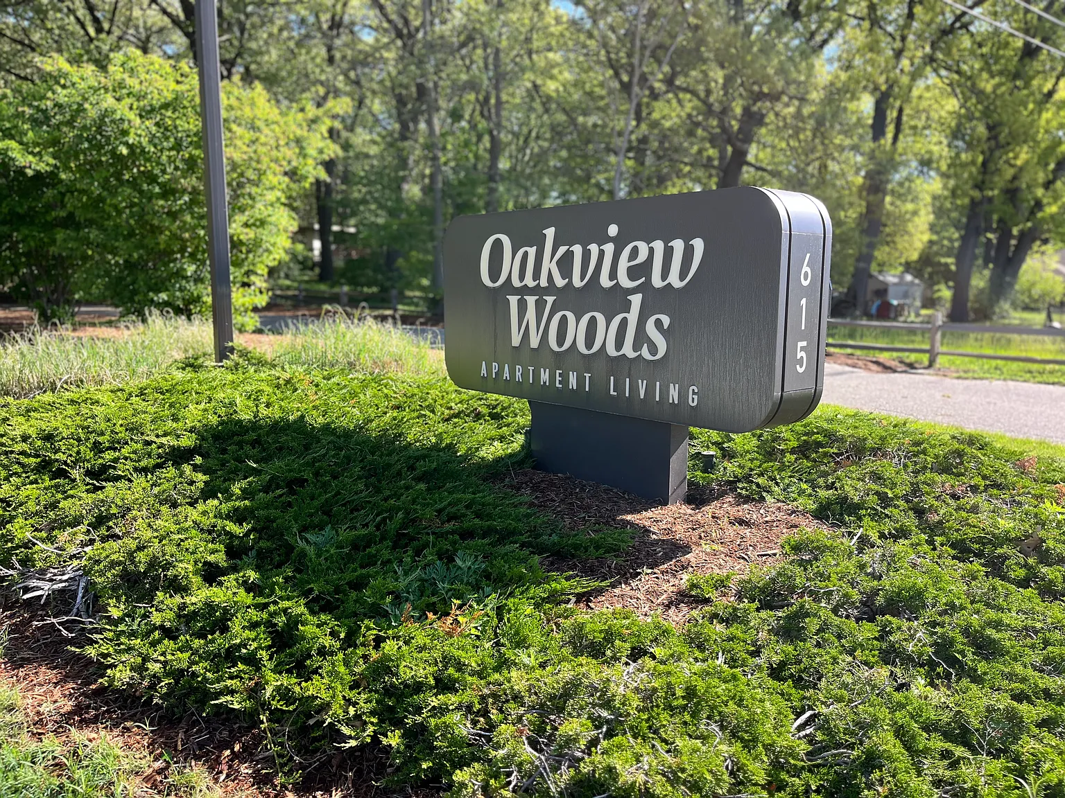 Oakview Woods — Photo 2