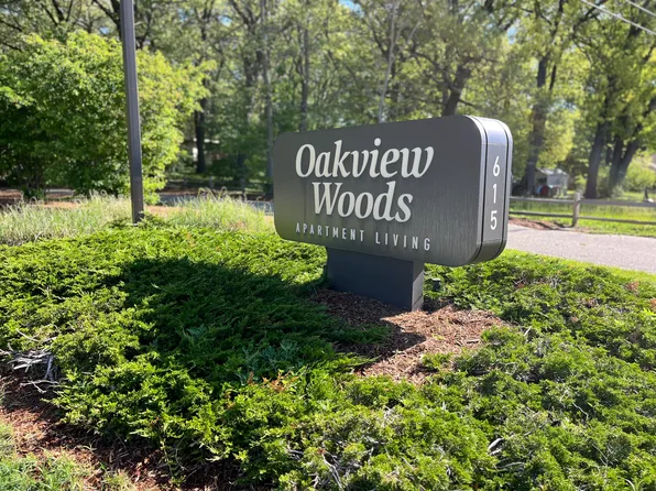 Oakview Woods