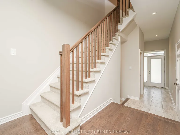 446 Markdale Ter — Photo 20