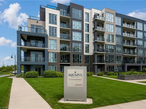 16 Concord Pl #146, Grimsby, ON L3M 0J1