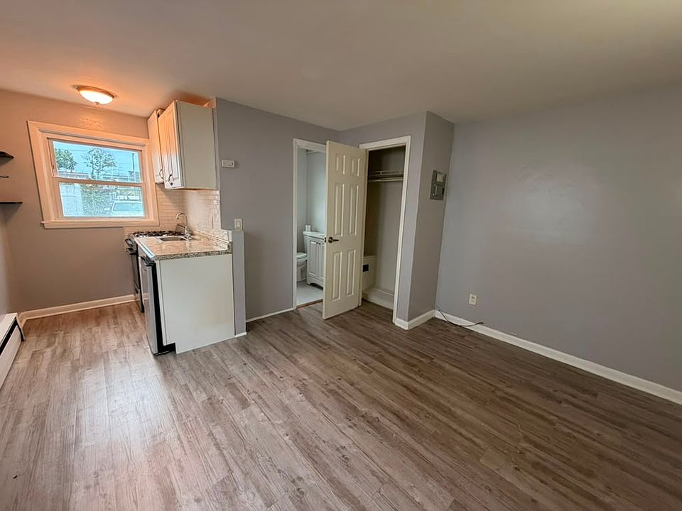 1st image of 275 Colorado Ave #277B