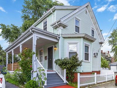 10 Cobbet Pl, Lynn, MA, 01902