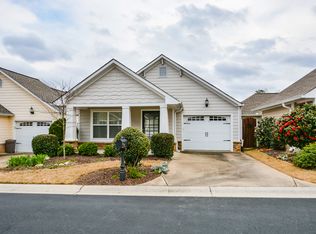 404 Thaxton Ln, Woodstock, GA