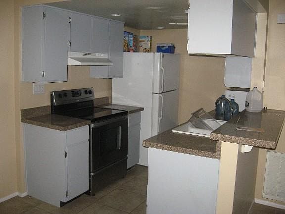 3rd image of 3415 W VERMONT Avenue