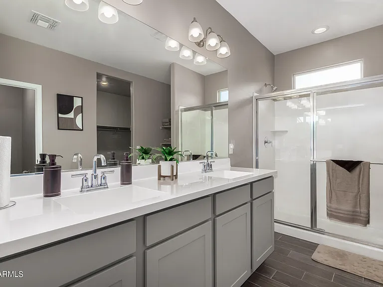 23950 W Hilton Ave — Photo 14