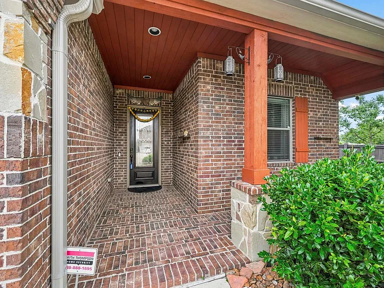 2019 Wild Peregrine Cir — Photo 3