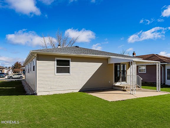 5th image of 286 Port Royal Drive