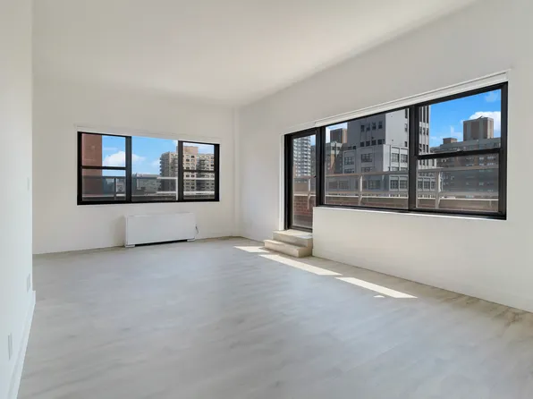 120 East 34th Street image 1 of 11