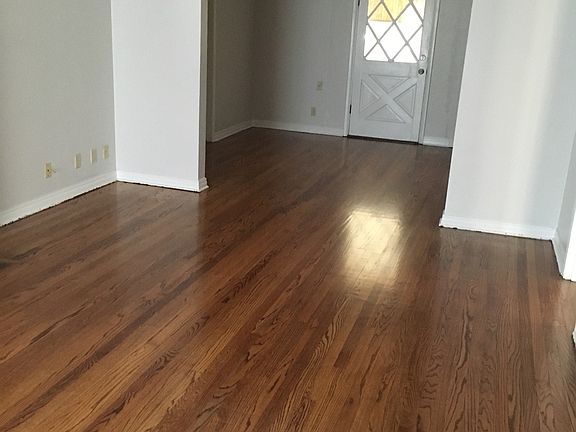 Family Room to Dining Room