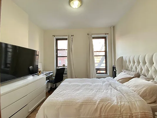 Rented by Compass | media 11