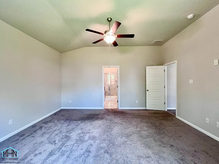 2307 Castello Way — Photo 24