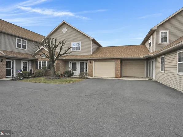 9 Cardinal Way, Fleetwood, PA 19522