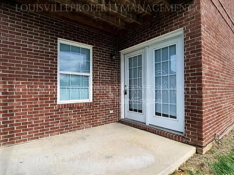 304 Keeneland Dr #1B — Photo 15