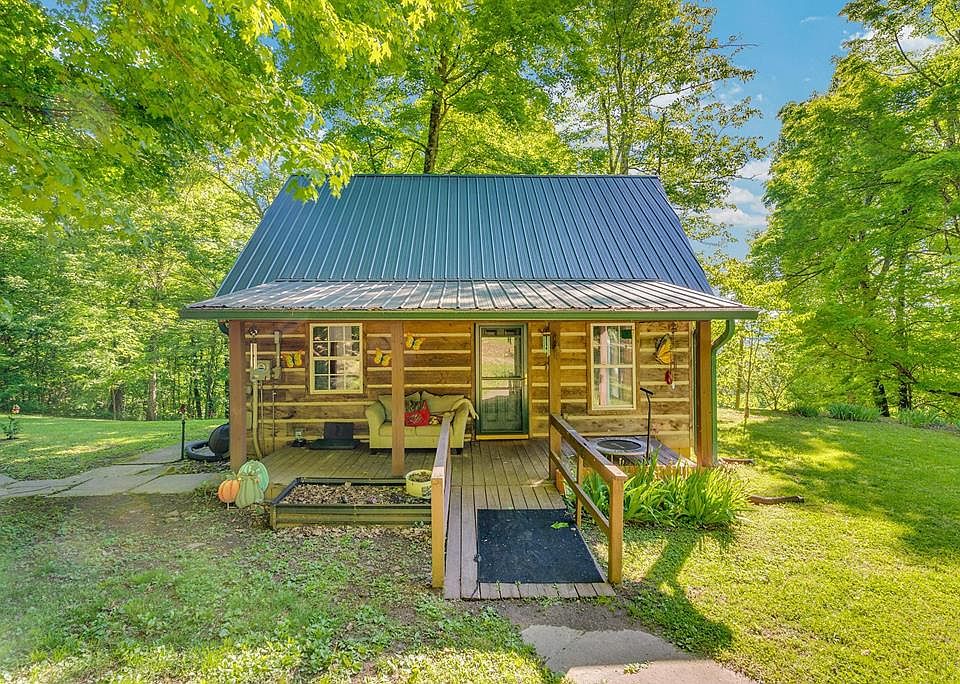 1st image of 755 Woody Rd