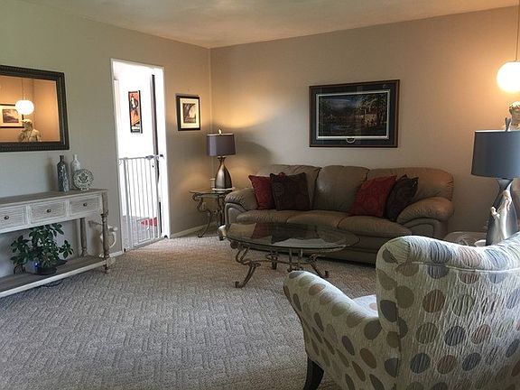5th image of 4512 Scarlet Oak Dr
