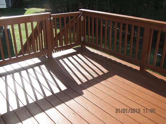 2nd image of 7 Lockwood Dr