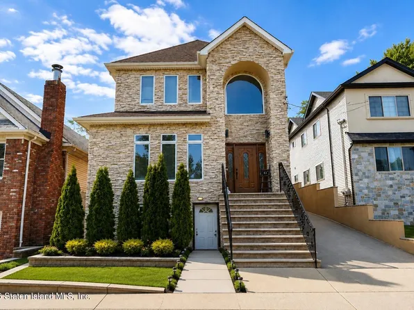 17 Russell St, Staten Island, NY 10308