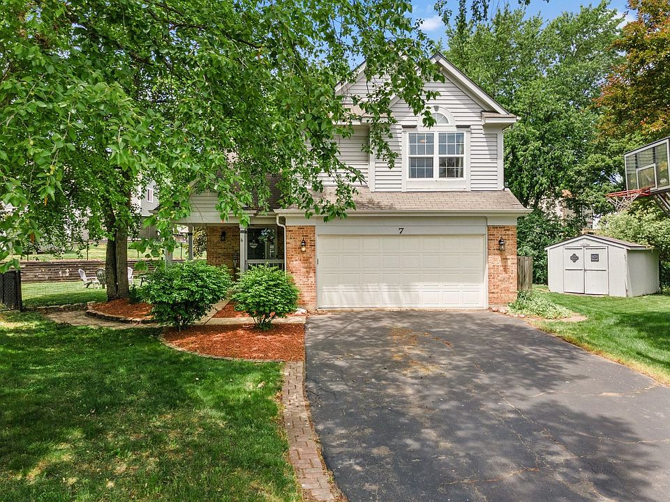 1st image of 7 Churchill Ct