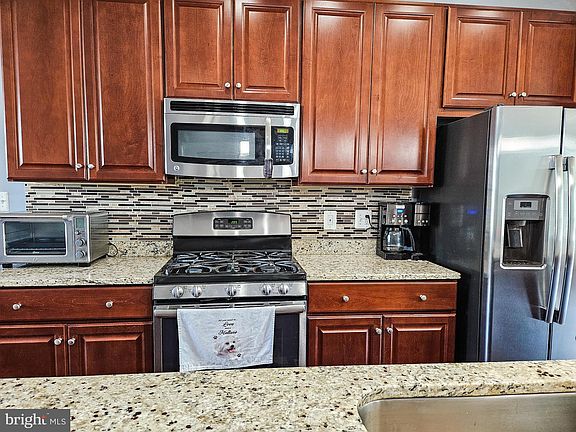 5th image of 9127 Balaton Lake Ln
