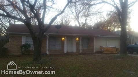 1st image of 7432 Madeira Dr