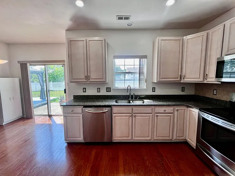 317 Big Pond Ln — Photo 11