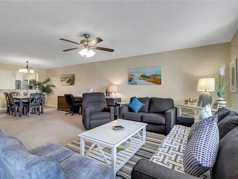 9901 Sunset Cove Ln #226 — Photo 3