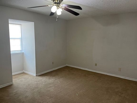 5th image of 1006 S Inglewood Ave APT 11