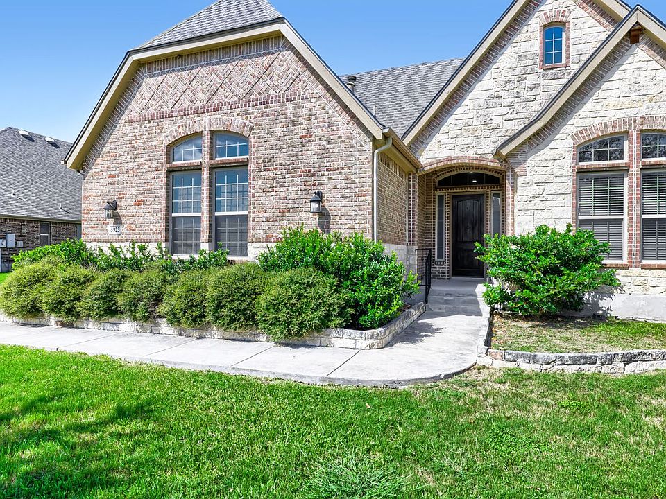 1st image of 5923 Dewdrop Ln