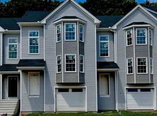 13 Summer Brook Way, Seymour, CT 06483