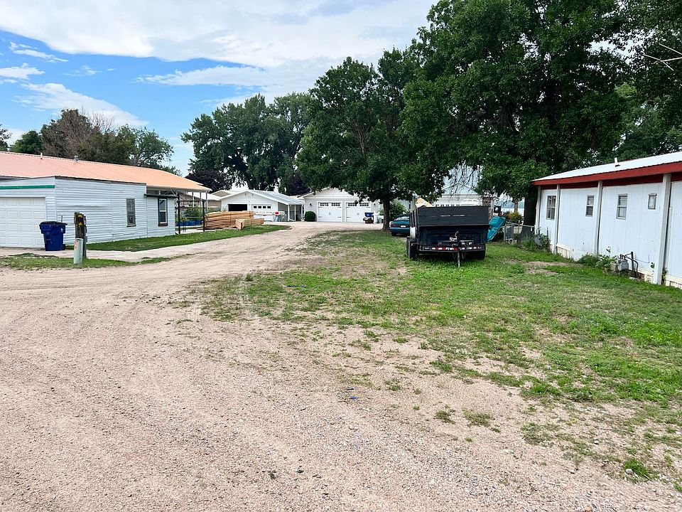 2nd image of 642 Frontier Dr