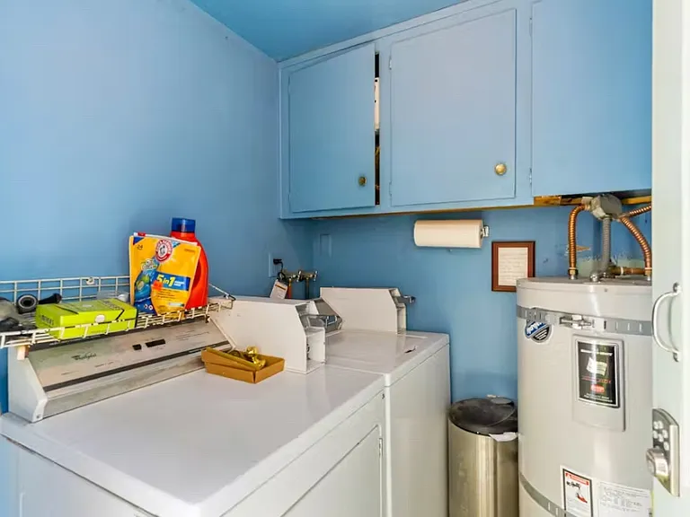 1521 Seal Way #C — Photo 20
