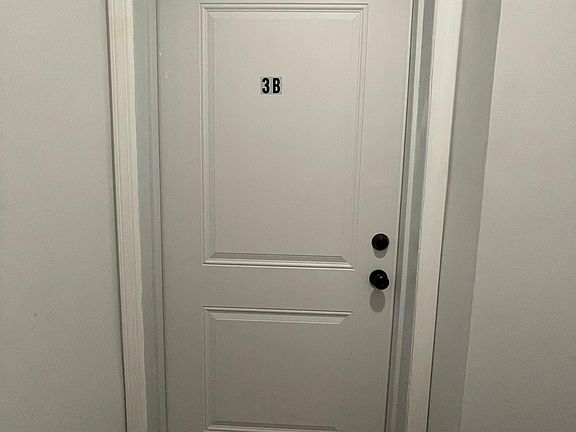 2nd image of 613 N 11th St #3B