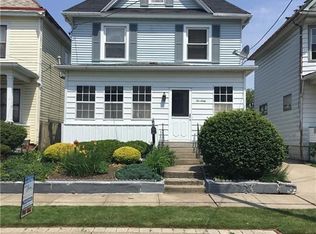 1060 W 7th St, Erie, PA 16502