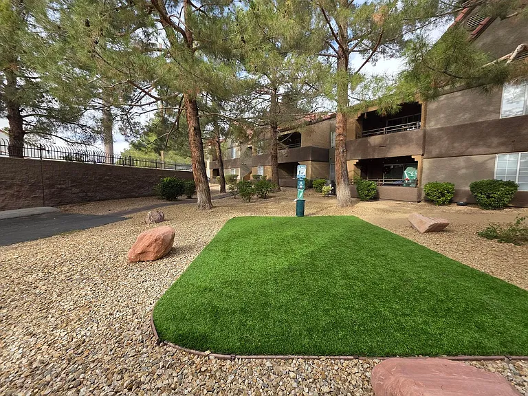 2200 Fort Apache Ave #2023 — Photo 35
