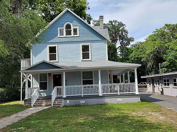 2nd image of 331 W New York Ave