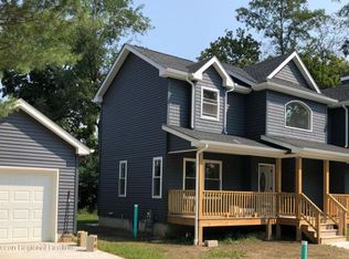 2 Vanada Ct, Neptune, NJ 07753