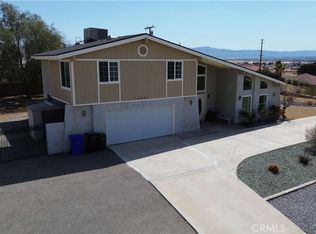 13827 Olathe Rd, Apple Valley, CA 92307